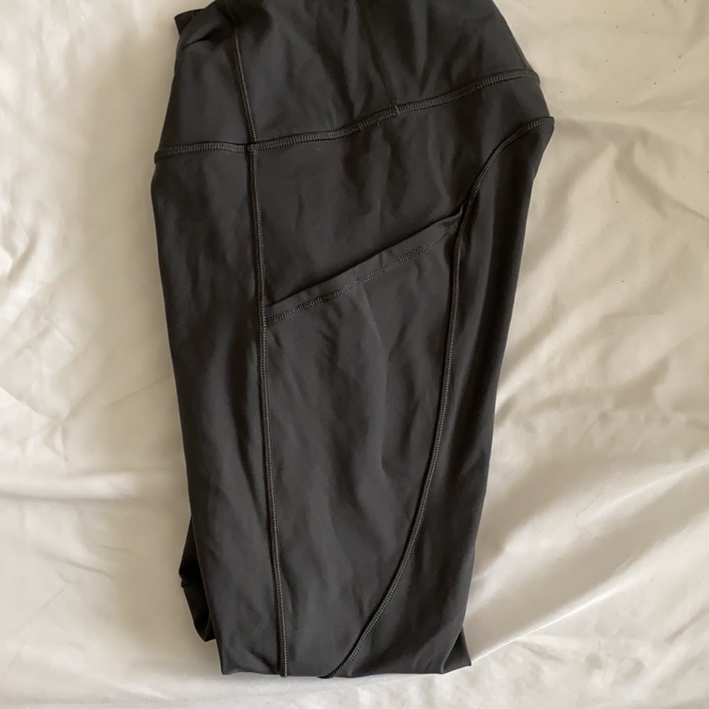 Lulu Fast & Free 7/8 Tight II 25”